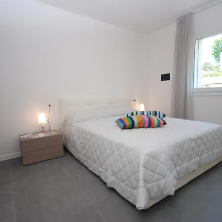 Residenza Due Perle شقة لينانو سابيادورو